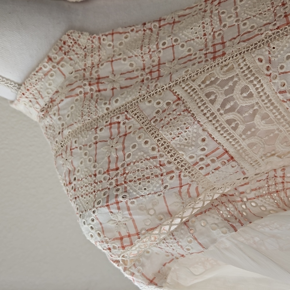 NWT Anthropologie Akemi + Kin Lindy Embroidered Blouse - Picture 4 of 11